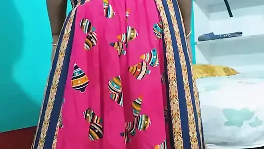 Sarı elbiseli Pampa