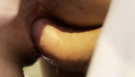 Kocamı tuvalette bir meslektaşımla aldattım