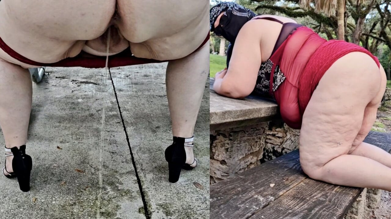 Jamdown26 - büyük götlü iri güzel müslüman orta yaşlı seksi kadın tesettürlü sabah erken saatlerde halka açık parkta açık havada yürüyüş yapıyor