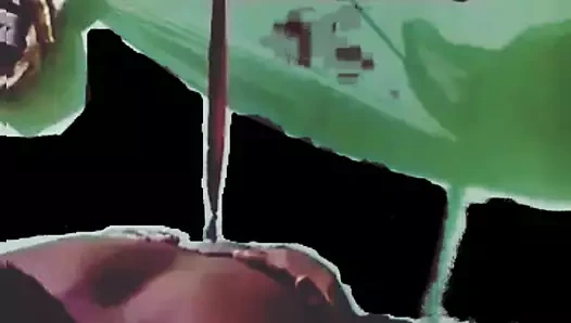 Bakış açısıyla sikişiyor ve amına yarak sokuyor your82