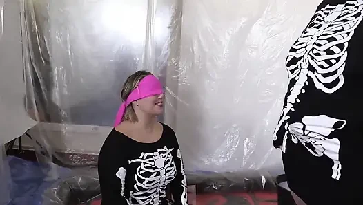 Sarah ve Ashley kinky gunky cadılar bayramı