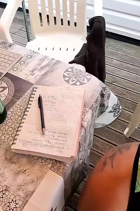Teras kesintisi: çalışmayı bırak ve beni em