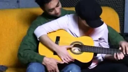 Hollanda fantezisini gerçekleştiriyor