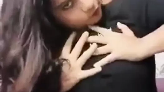 chubby kızlar desi süt tank 99site içinde