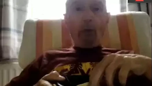 dede mastürbasyon kapalı & göt gösteri