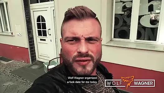 Kevin White ve HarleenVan Hynten Berlin'de açık havada seks sırasında çıldırdı! WolfWagner