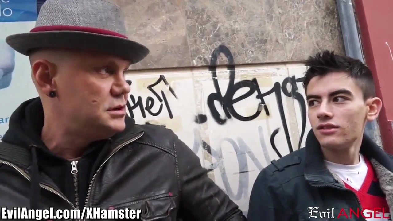 Spanish MILF Picked up in Public and DP’d