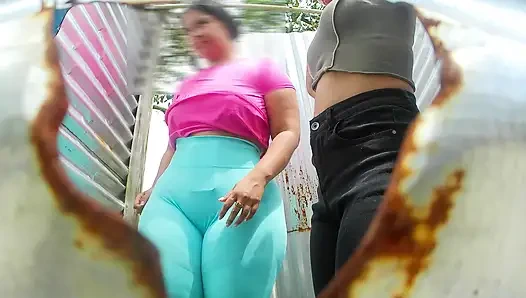 CUTE GIRLS FILMED IN BEACH BOOTH