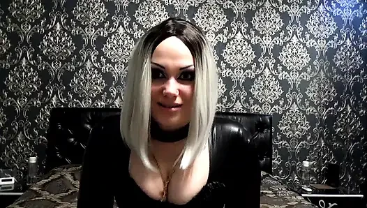 Powerfull Supervillain seni ve tüm dünyayı mahvedecek