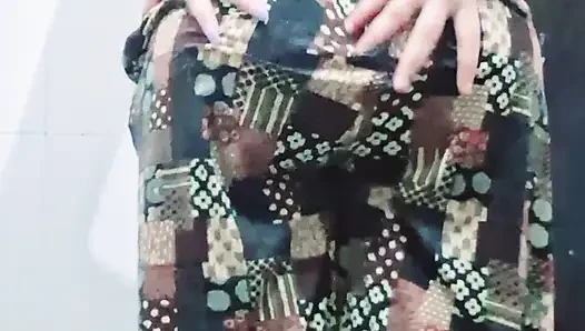 Ateşli teyze Hintli kameraya yakalandı