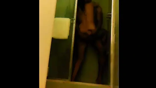 Da hood vs bollywood aktris sahnesi.1