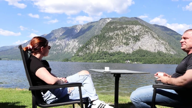 Hallstatt'ta Yabancı Baştan Çıkarma: Balkon Soyunma & Otelde Çiğ Kullanım - Derin Yutma Sonu