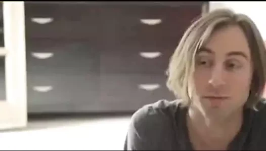 Anne baştan tarafından adım oğlu