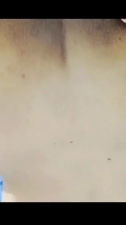 Мощный момент из "Индийскую молодую девушку застукали во время просмотра порно и мастурбации, затем трахнули"