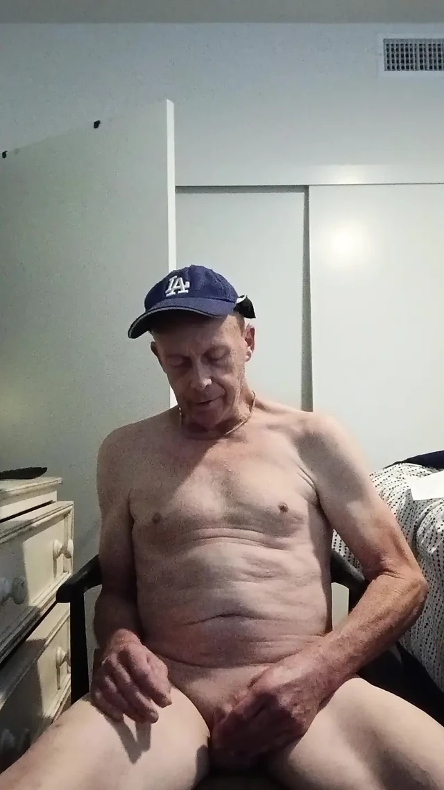 Kenneth Campbell Had A Itch To Expose Himself Online. His Tiny Little Dick
