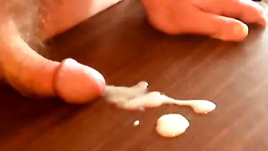 iş yerinde masama boşalmak boşalmak