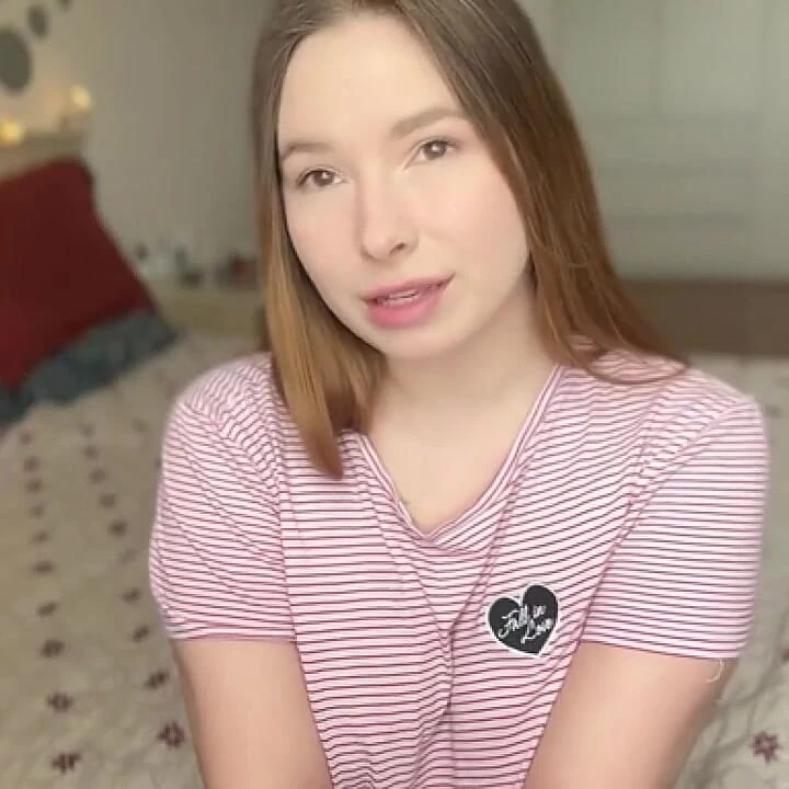 Genç kız mastürbasyon yapıyor