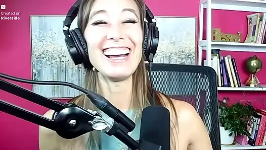 Trikepatrol röportajı - Christy Love (papaz, yetişkin sanatçı ve komedyen!)