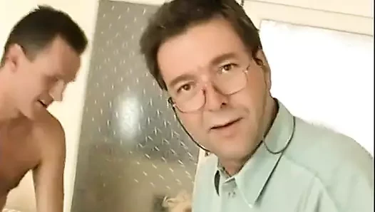 Sahte memeli İngiliz orta yaşlı seksi kadın