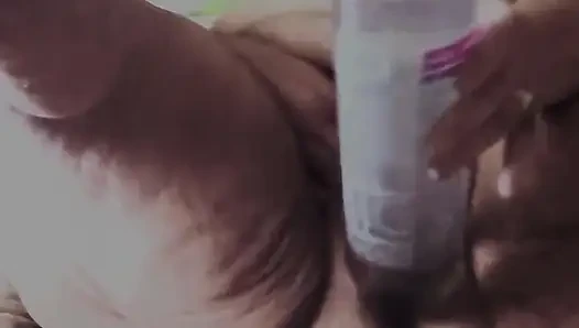 Şimdiye kadarki en büyük şişe sikişi