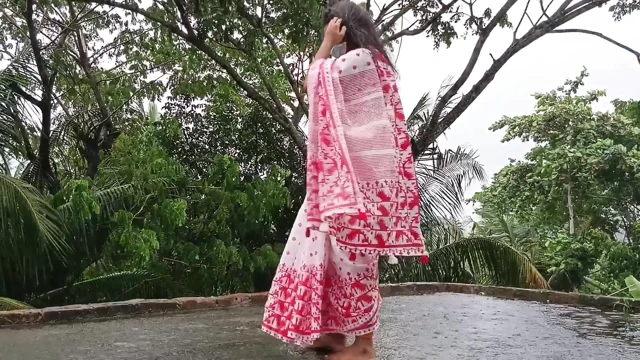 Bangladeşli üvey baba ve üvey kızının viral seksi videosu