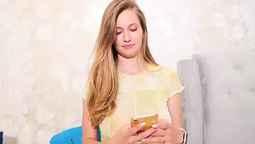 During the dance she showed her pussy