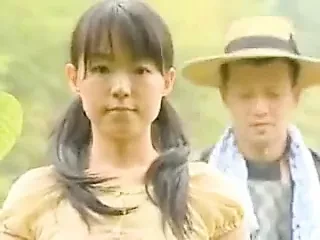 Kızın arkadaşı ve babası
