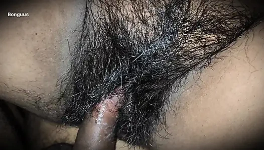 Bhabhi ke sath Soya toh bhabhi ne Raat ko lund pakad liya