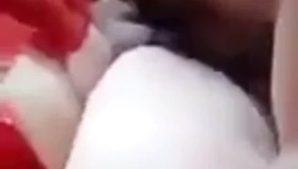 Kocasını aldatan iri güzel kadın