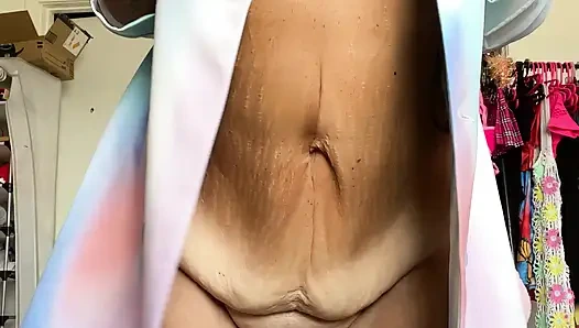 Yunan tanrıçası Steph ve bir flamingo.