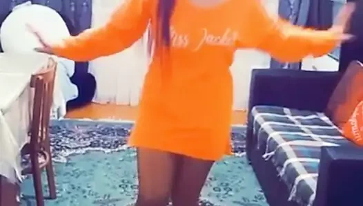 Aze tik tok kız külotlu çorap ayak