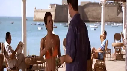 Halle berry - başka bir gün öl
