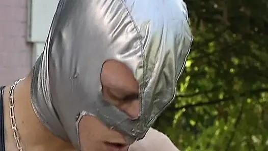 Мега-горячие немецкие куклы делят большие хуи в анальной оргии