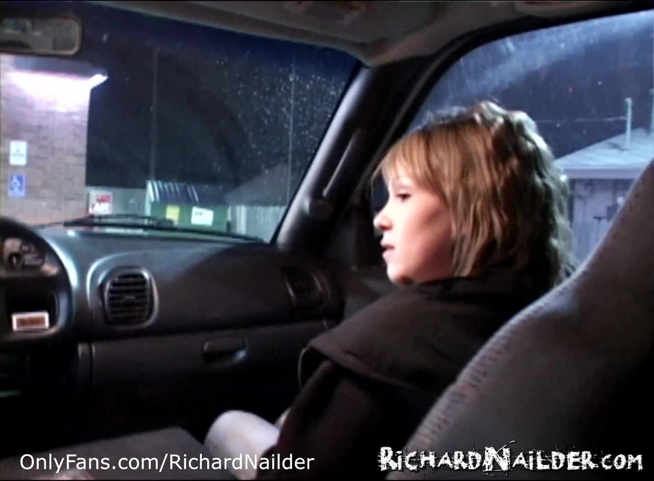 रिप ज्वाला। हमारी दोस्ती ने हमारे लिए बहुत खुशी पैदा की और यह हमारे वीडियो में दिखाई देता है। दूसरों को इस तरह के जुनून का अनुभव हो सकता है