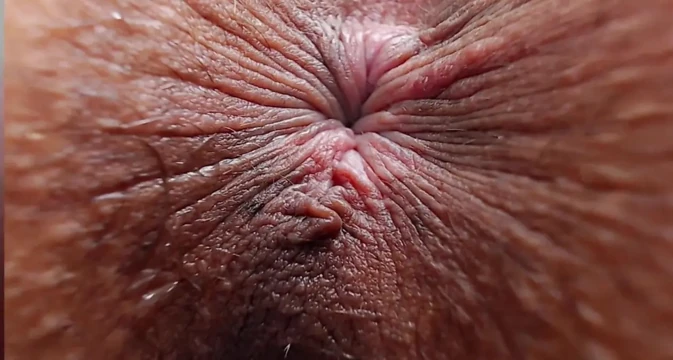 Güzel göt deliğini hiç bu kadar tıkalı göremezsin
