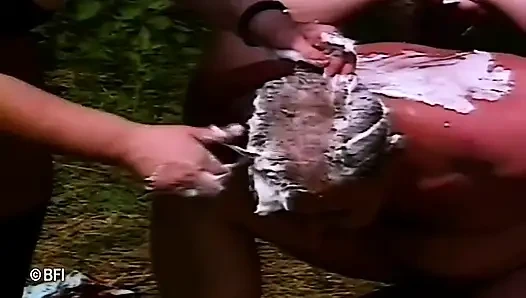 Açık havada tıraş hakimiyeti