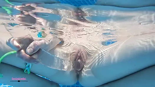 Sualtı dildo ve krem