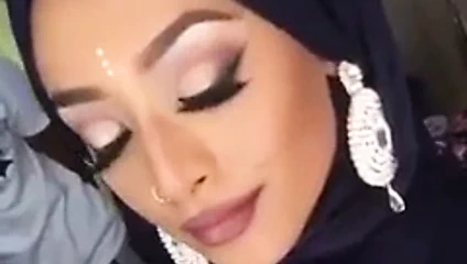 uk hijabi cum face