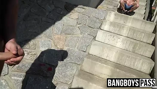 Alman çük binici zevkler kalın horoz için bazı nakit dışında