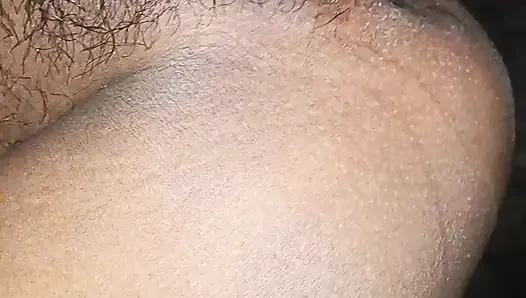 Seksi çift tam gece masti domaltarak sikişiyor