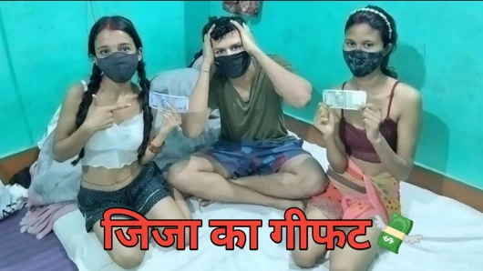 Most viral Indian jija sali and gift sex threesome Hindi xxx video, desi hot Sali and wife tight pussy fuck with BBC jija MMS Xx