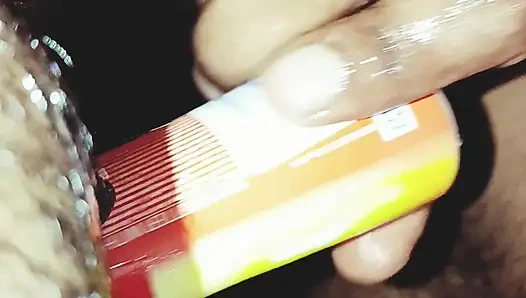 Kız arkadaş amcık yalıyor ve emiyor ev yapımı video