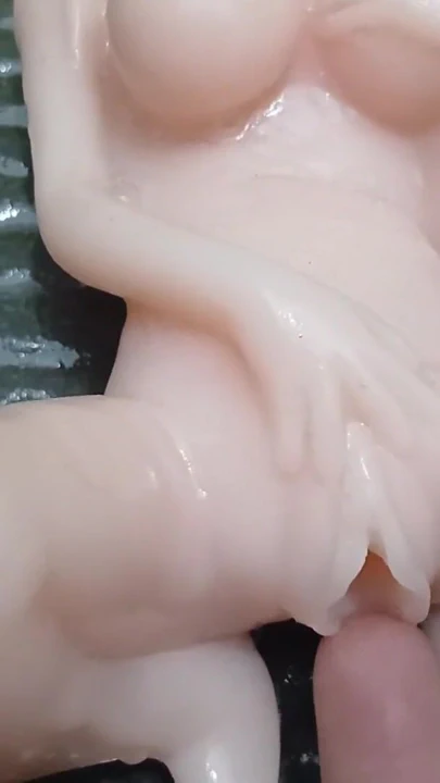 Gerçekçi yetişkin bebek fantezi rol oyunu (5 dakika) | Klip 1