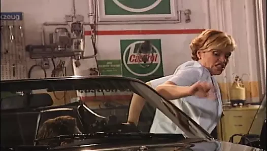 Jeannie 2 - 1. bölüm