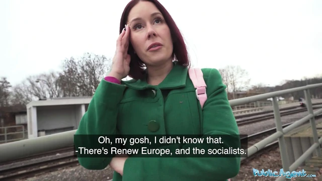 Public Agent - yurt odasında İngiliz bir öğrenciye dölümü attırdım