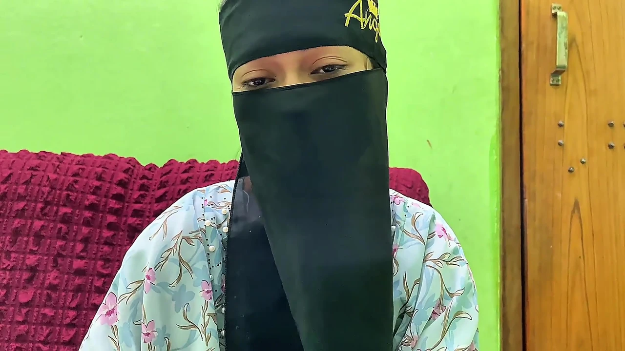 Teacher fucked his sexy student and enjoy the romantic period