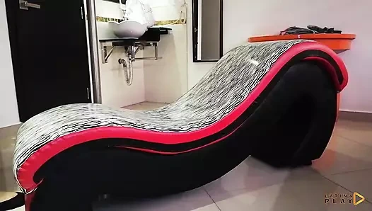 18 yaşındaki latin genç kız seks yapıyor ve götüne boşalmanın tadını çıkarıyor