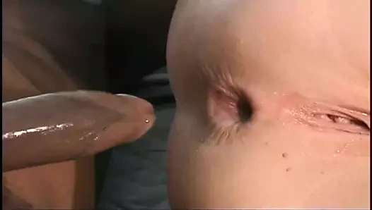 Dinç delisi vuruş ve gags üzerinde bir mutant siyah horoz sonra gets becerdin