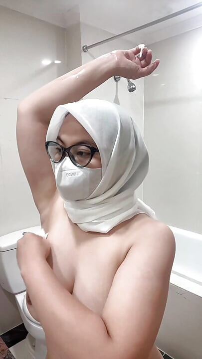 Black kebaya girl shaved hairy and armpit hair