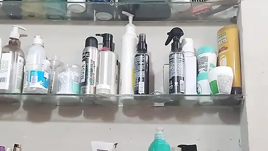 Cilt bakımımı yapıyorum